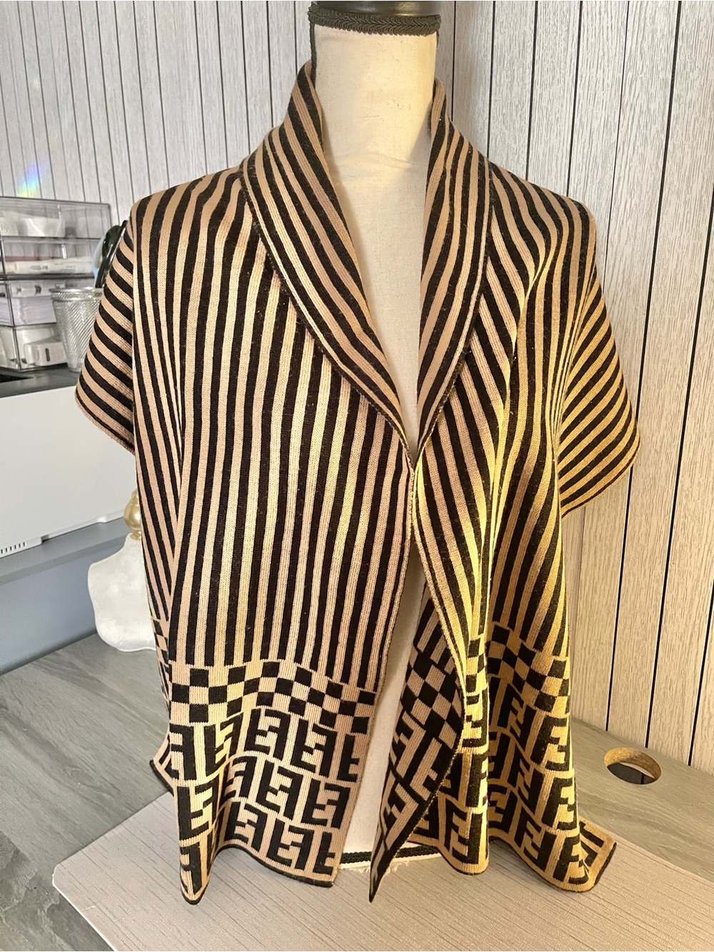 Authentic FENDI VINTAGE wool scarf